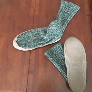 Eddie Bauer men's slippers