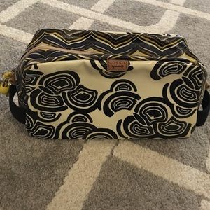 Fossil toiletry bag