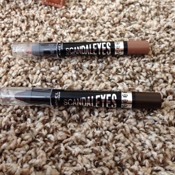 Eye shadow
