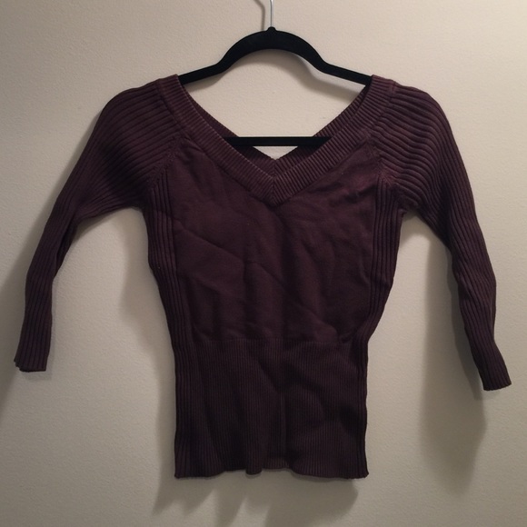 3/4 Sleeve Sweater 🍂 - Picture 2 of 2