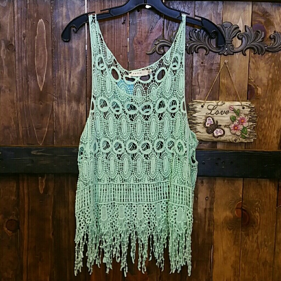 ❎SOLD❎🔮ENTRO Mint Green Boho Fringe Top - Picture 2 of 4