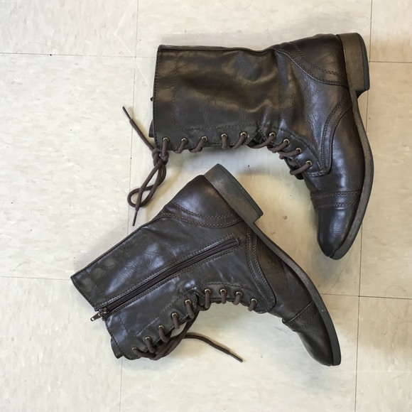 Brown AE combat boots