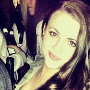 Meet your Posher, Caitlin