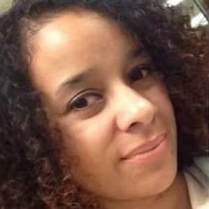 Meet your Posher, Celeste