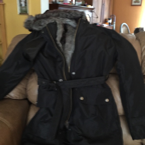 Faux fur lined winter coat - Picture 2 of 3