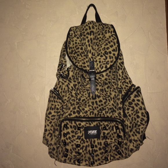 VS cheetah book bag