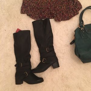 🛍👢NEW Mossimo Black Boots with tag.