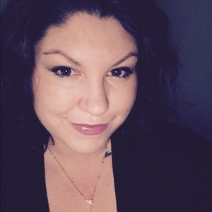 Meet your Posher, Tonya