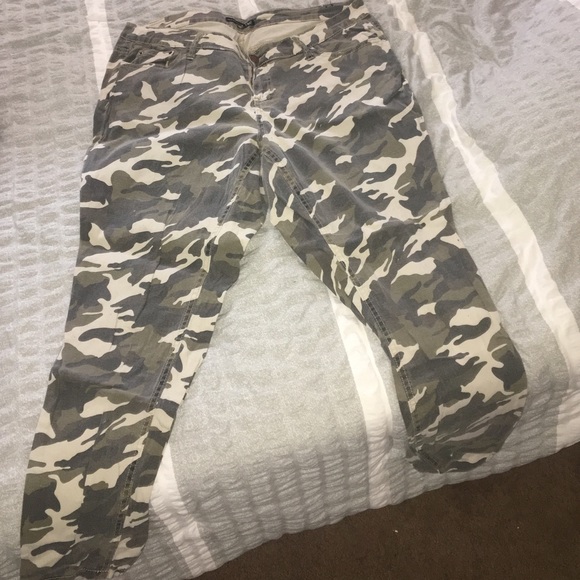 Size 18 Camo Skinny Jeans