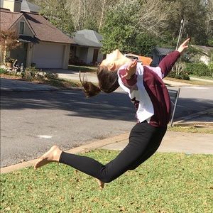 Meet your Posher, Ana