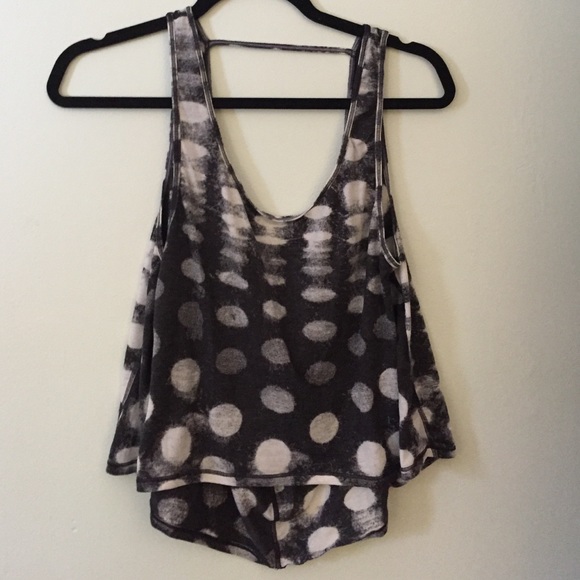 Lulu lemon flowy tank