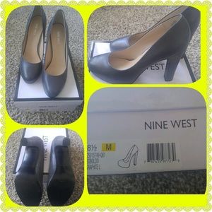 Grey Nine West Pump