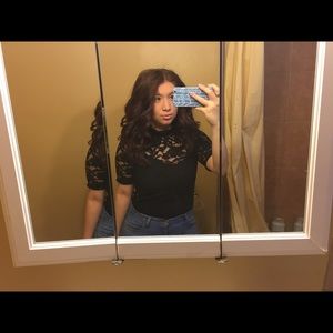 Meet your Posher, Anai