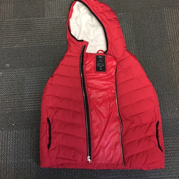 GAP Vest