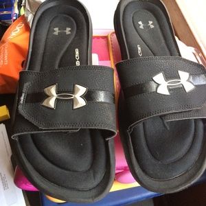 under armour slides
