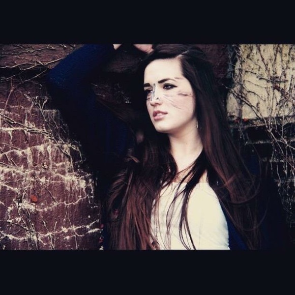 Meet your Posher, Miranda - Picture 4 of 4