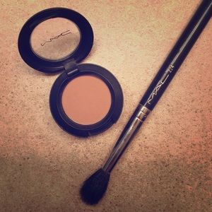 MAC Soft Brown [Matte] Eye Shadow