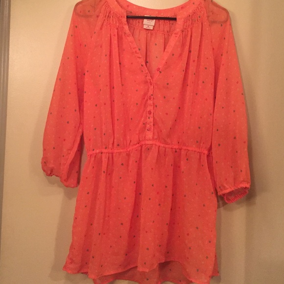 Super cute sheer top!