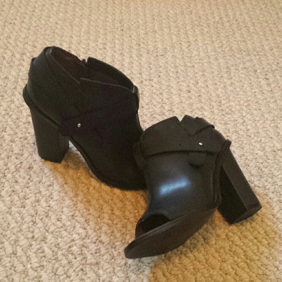 Peep toe ankle boots