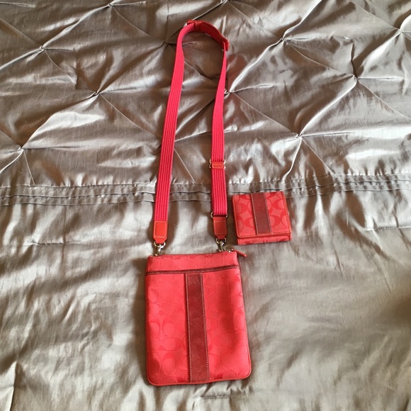 Coach purse and wallet set