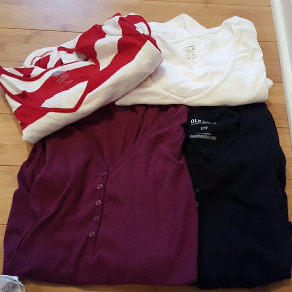 *sold in bundle* 4 maternity shirts