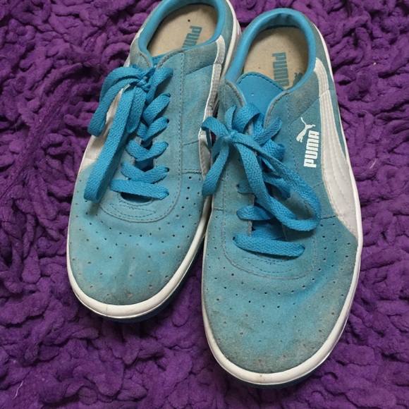 Teal Puma Slip On Sneakers - Picture 1 of 4