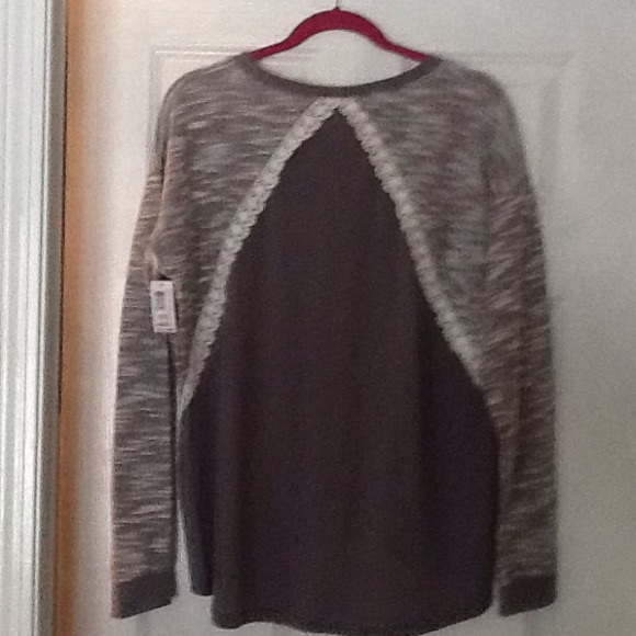 Sweater - Picture 2 of 2