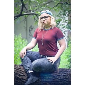 Meet your Posher, Anna