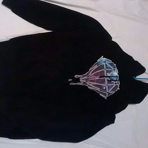 Black diamond sweatshirt