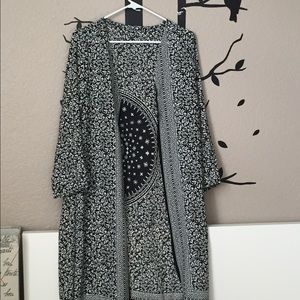 Brand new parsley kimono with fringe