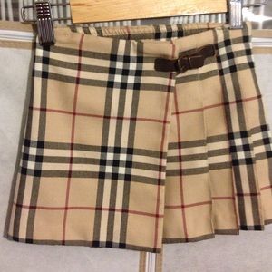 Burberry pleated skirt for baby girl