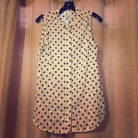 J.Crew polka dot sleeveless button down!