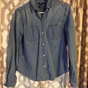 GAP Denim Button Down ⚡️Style Deal⚡️
