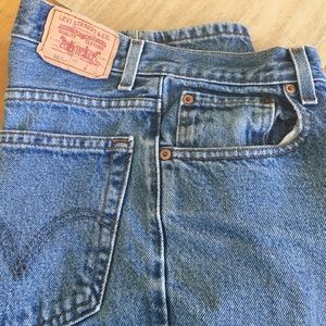 Levis 550 relaxed fit student 28x30