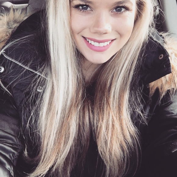 Meet your Posher, Emma - Picture 2 of 2