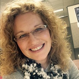 Meet your Posher, Sandi