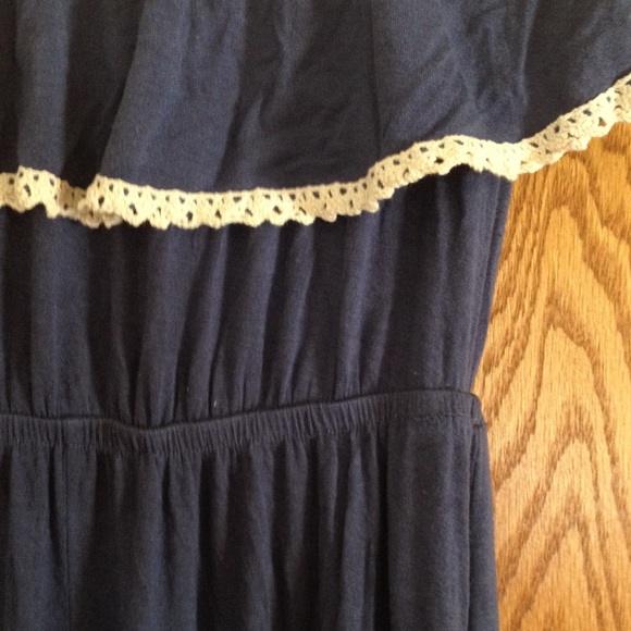 High Low Dress - Picture 3 of 4