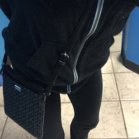 COACH Satchel - Picture 4 of 4