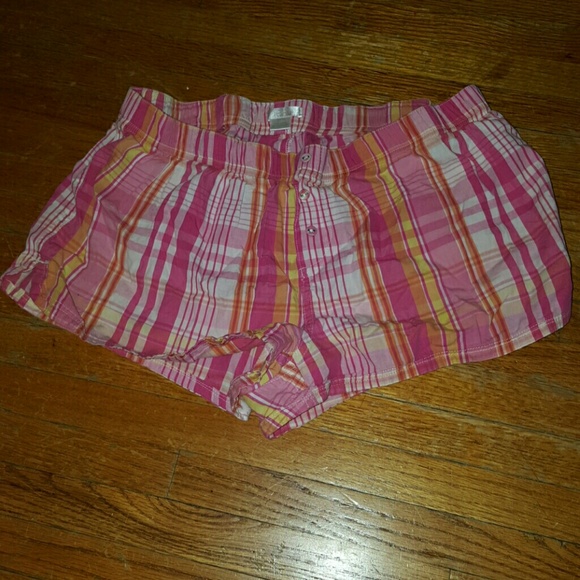 Adorable plaid sleep shorts