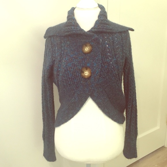 One Girl Who Sweaters - 🆕 Button-Up Sweater