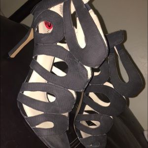 Worn once Nine West Heels