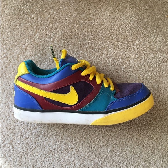 ❌SOLD❌ 👠 Nike 6.0 Customized Sneakers 👠 - Picture 4 of 4