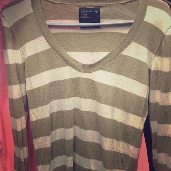 American eagle stripped long sleeve top