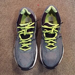 Men's Brooks Running Shoes