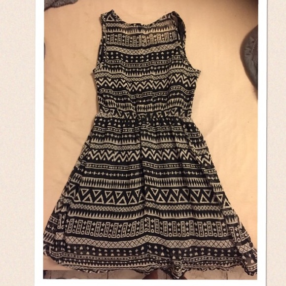 H&M printed dress - Picture 2 of 2