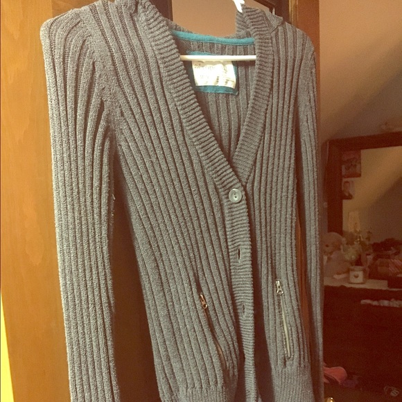 Aeropostale sweater!