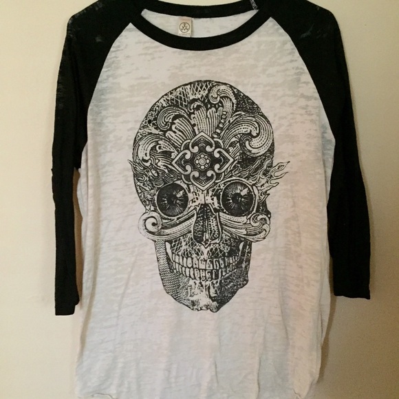 Hand-Made Skull Baseball Shirt 💀ECO Friendly!