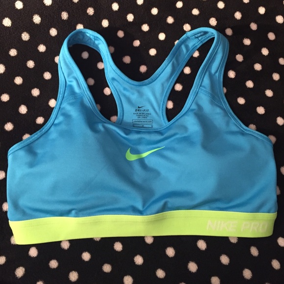 Nike Pro Padded Sports Bra