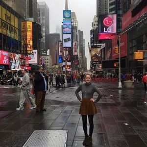 Meet your Posher, Lily