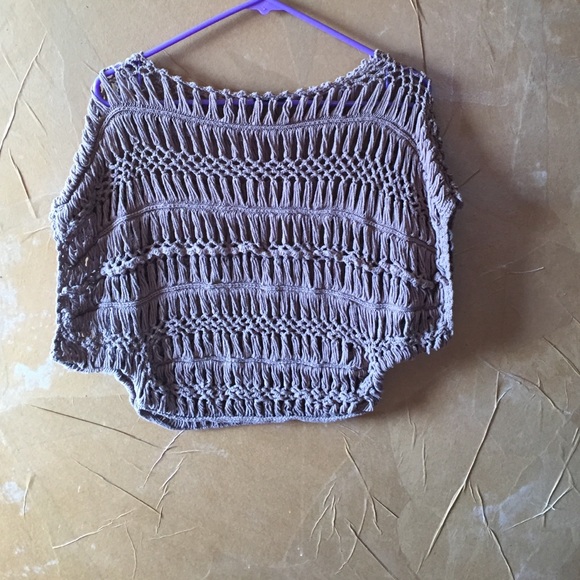 Brown crochet crop top